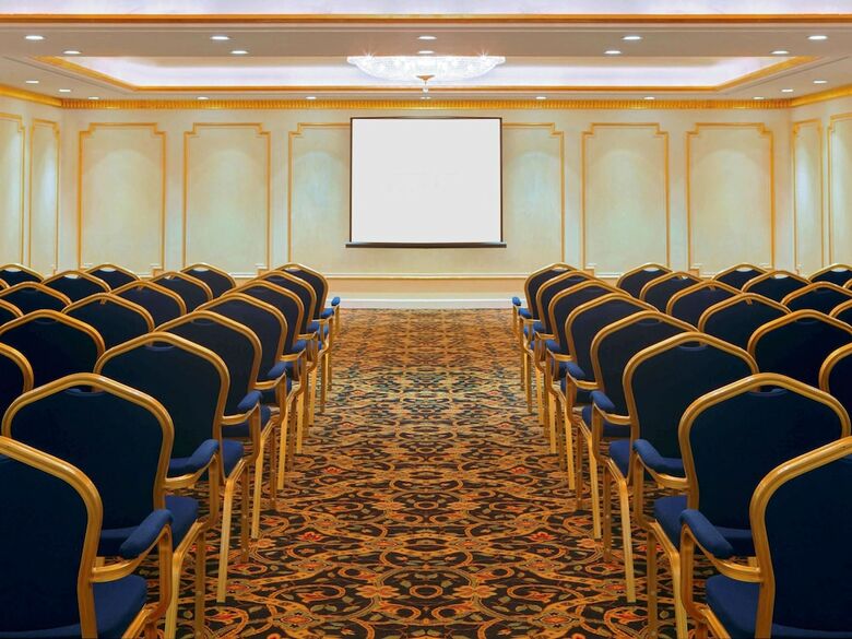 Madinah Moevenpick Hotel