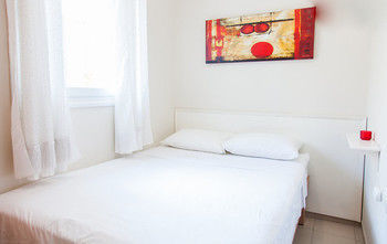 Dinami Holiday Apartments