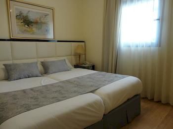 Abratel Suites Hotel
