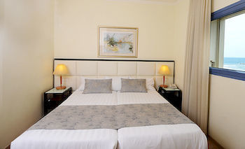 Abratel Suites Hotel