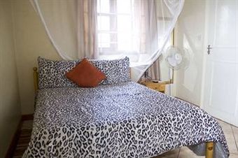 Hotel Annie's Lodge Blantyre