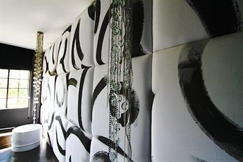 Hotel Latitude 13