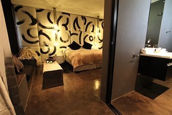 Hotel Latitude 13