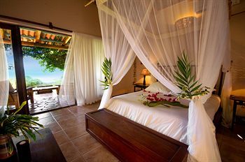 Hotel Casa Rex By Sol Resorts