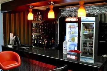 Aparthotel Aes Luxury Apartments