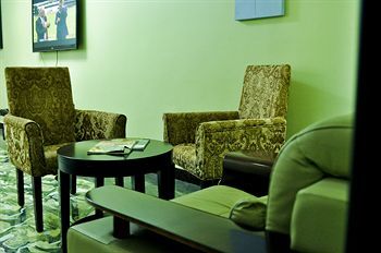 Aparthotel Aes Luxury Apartments