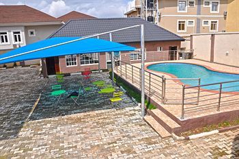Western Dreams Hotel