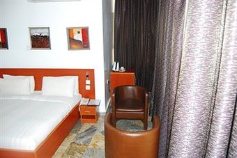 3j's Hotel Ltd