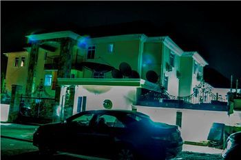Hotel Caledonian Suites