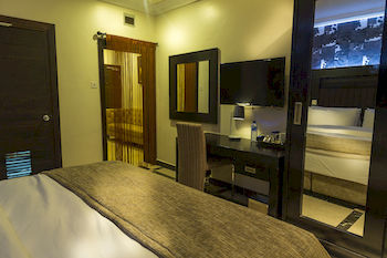 Quo Vadis Hotel