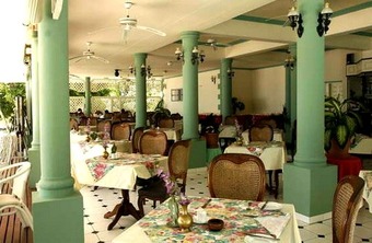 Palm Beach Hotel