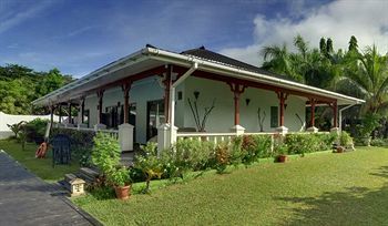Hotel Le Relax Beach Resort - Praslin