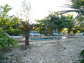 Pakachi Beach Resort & Hotel