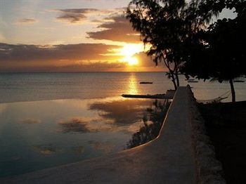 Coral Rock Hotel