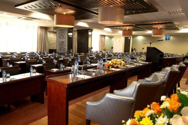 Mount Meru Hotel