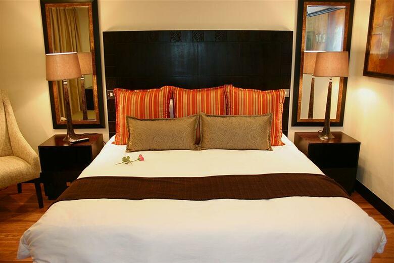 Mount Meru Hotel