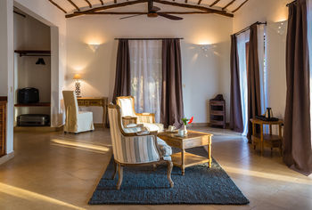 Hotel Kono Kono Beach Resort