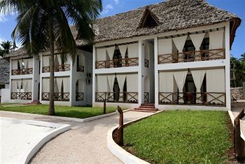 White Rose Beach Hotel