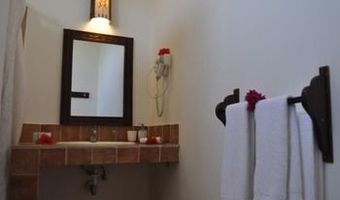 White Rose Beach Hotel