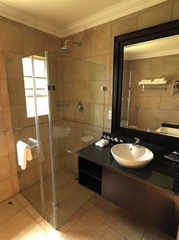 Hotel Shumba Valley Lodge