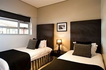 Hotel Genesis Suites