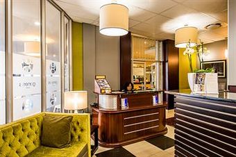 Hotel Genesis Suites
