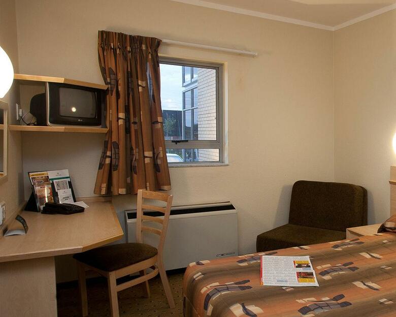 Hotel Road Lodge Southgate