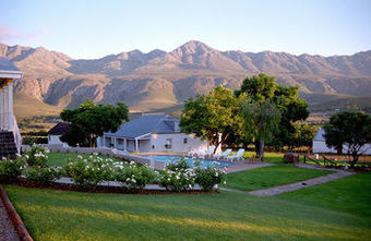 Bed & Breakfast Swartberg Country Manor