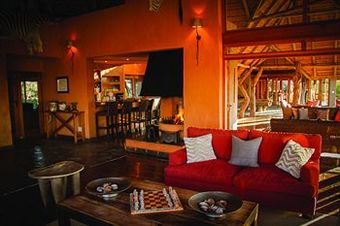 Posada Rhulani Safari Lodge