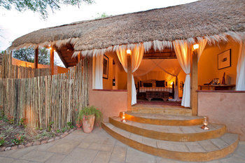 Posada Tongabezi Lodge