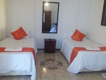 Hotel Daisy's Guest House