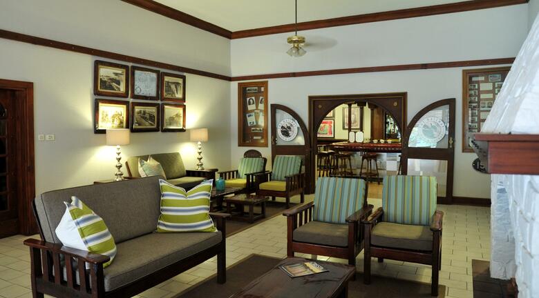 Hotel Cresta Sprayview