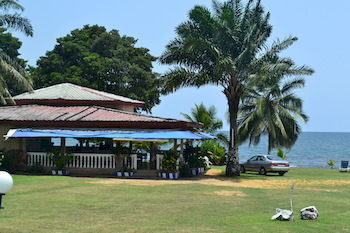 Oceanic Beach Hotel