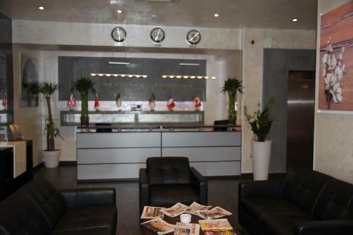 Abc Hotel