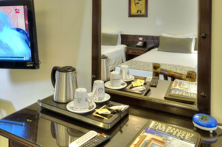 Africana Hotel & Spa