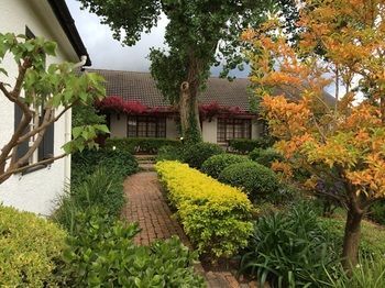 Hotel Albourne Guest House
