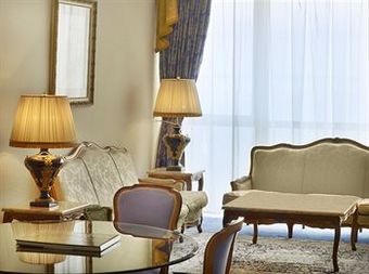 Hotel Le Meridien Re-ndama