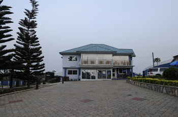 Hotel Mount Pleasant Inns & Apartment