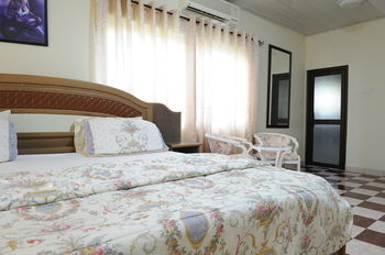 Hotel Mount Pleasant Inns & Apartment