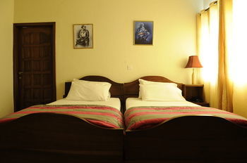 Hotel Mount Pleasant Inns & Apartment