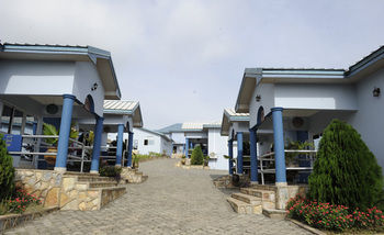 Hotel Mount Pleasant Inns & Apartment