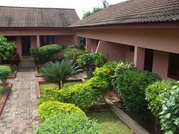 Posada Coconut Grove Miners Lodge