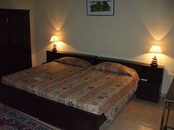 Posada Coconut Grove Miners Lodge