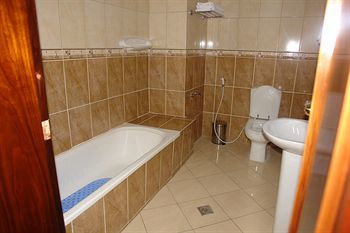 Sarem International Hotel