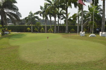 Hotel Planters Lodge & Spa