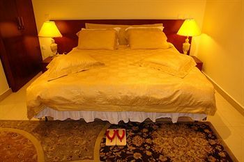 Tizeze Hotel