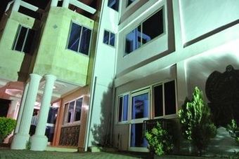 Pemicsa Hotel