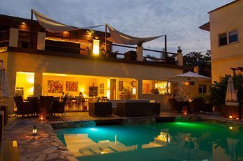 Bed & Breakfast La Villa Boutique Hotel