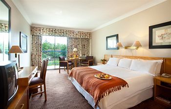 Hotel Maseru Sun