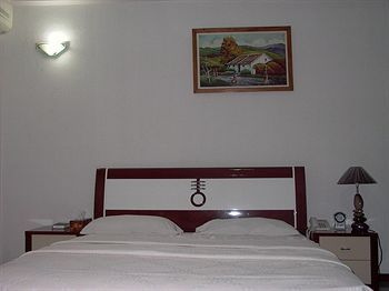Eastoment Hotel